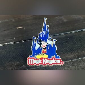Disney Trading Pin - Magic Kingdom